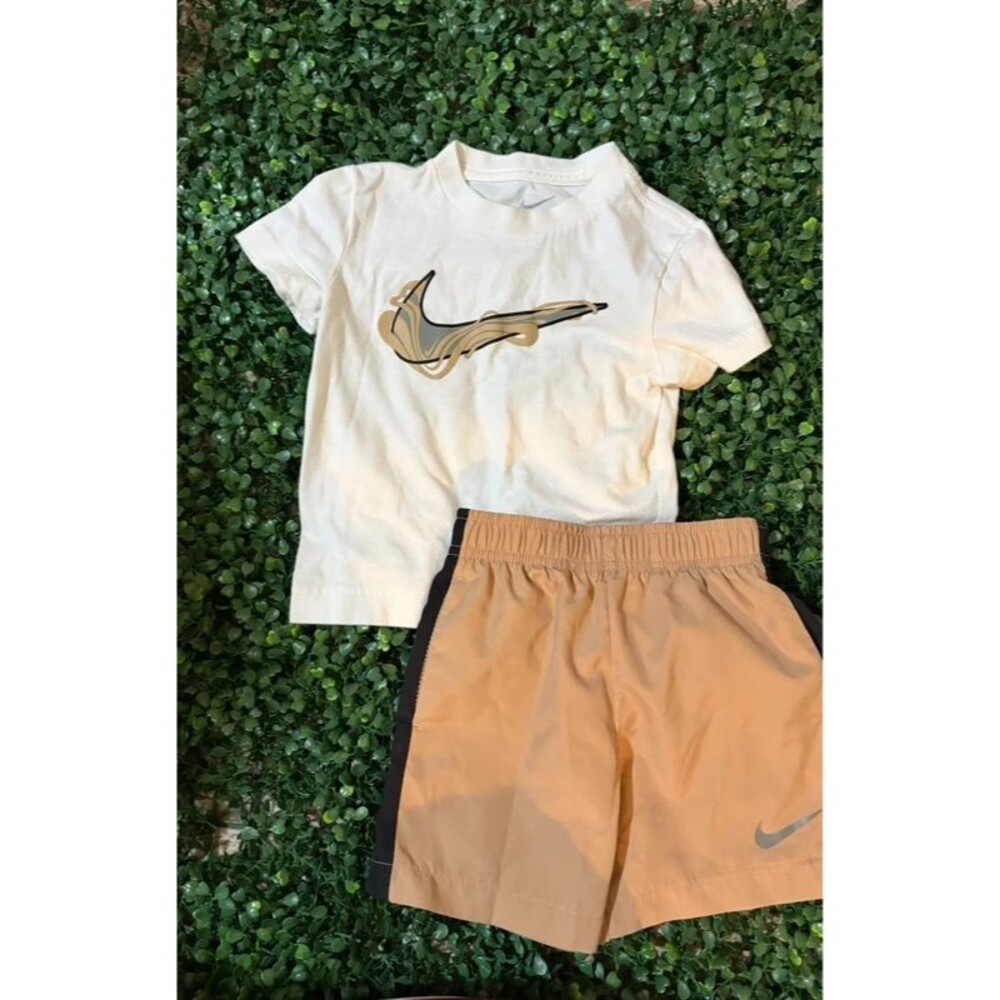 2t Nike Boys Set Tan White Black Silver